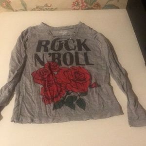 Flowers by Zoe shirt size small